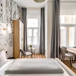 Time Out With Terrace - R30 Apartamento Budapeste