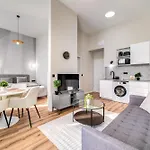 Time Out With Terrace - R30 Apartamento Budapeste