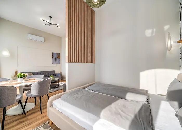 Time Out With Terrace - R30 Apartament *