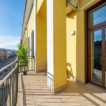 Time Out With Terrace - R30 *